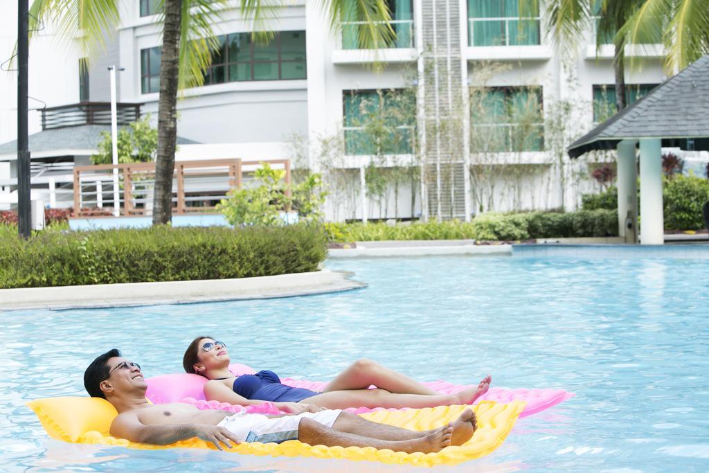 Widus Clark Hotel 4*