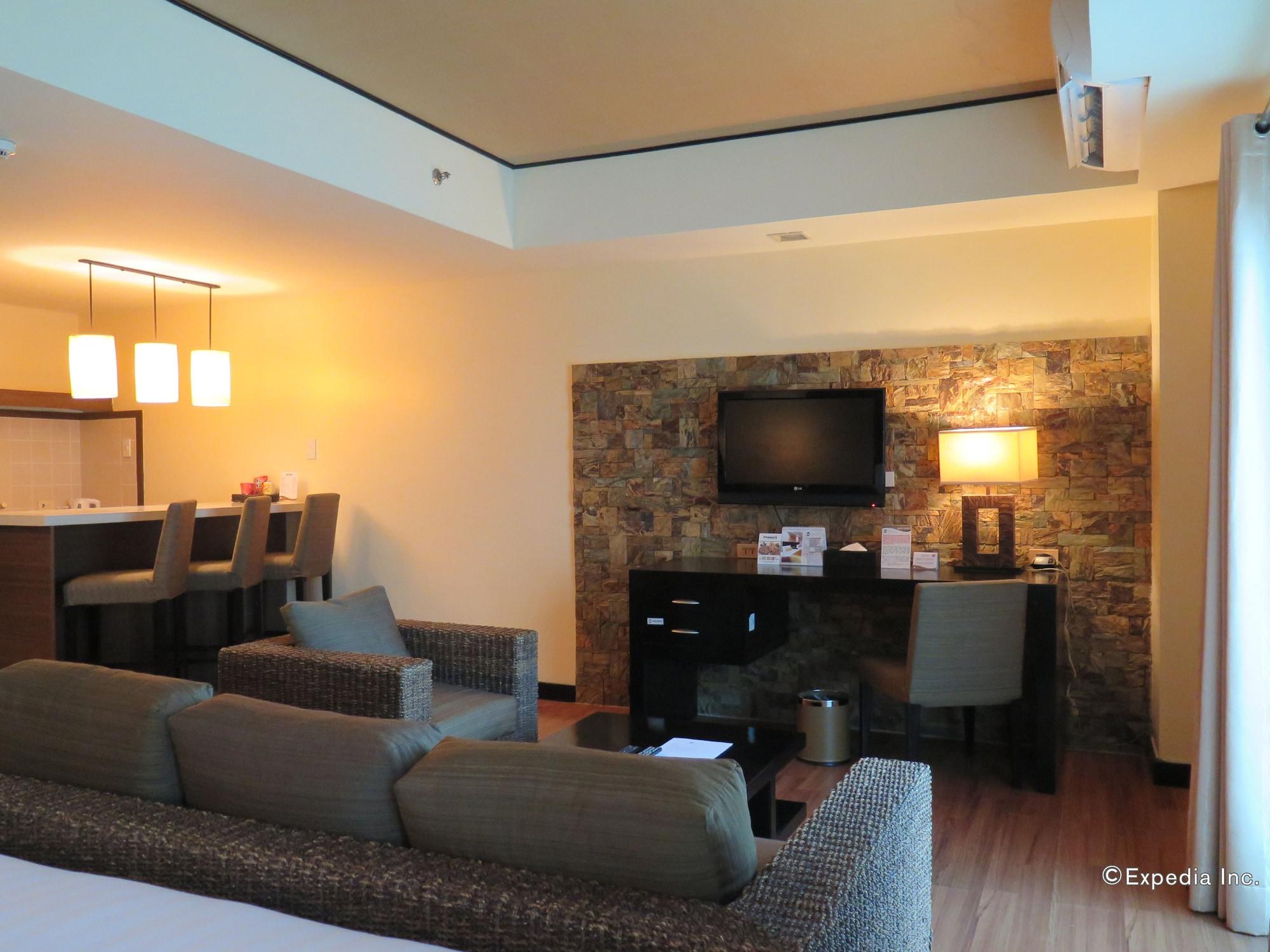 Widus Clark Hotel 4*